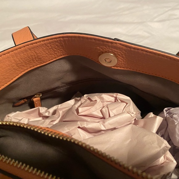 Vince Camuto Handbag - Picture 5 of 5